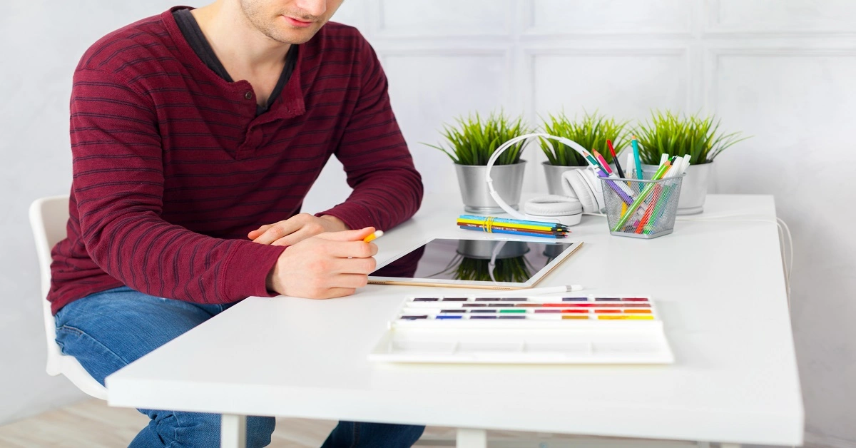Choosing the right colors for home decoration is very important.